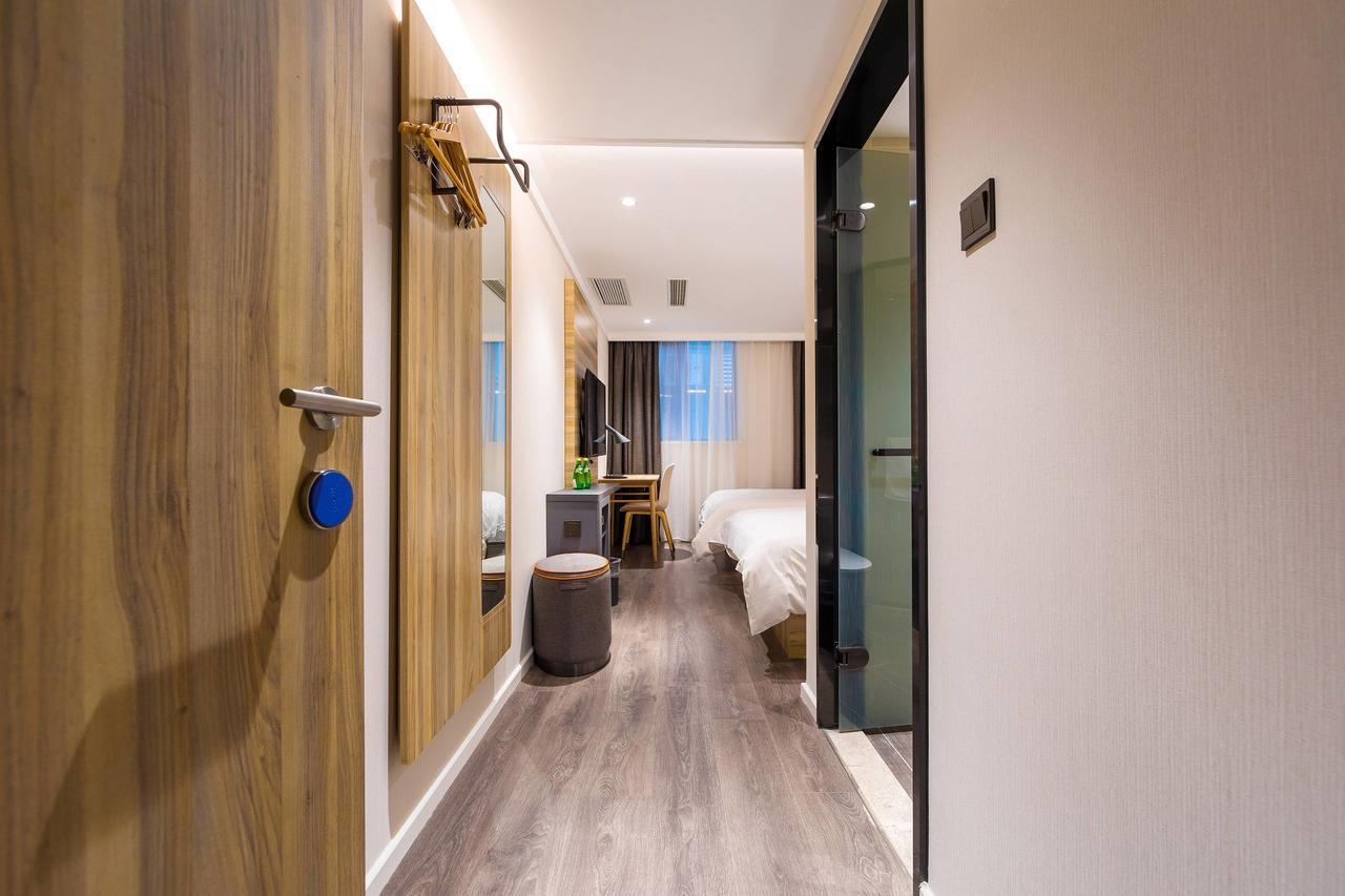 Hanting Premium Hotel Shanghai Dapu Bridge Riyueguang Shopping Mall Exterior foto